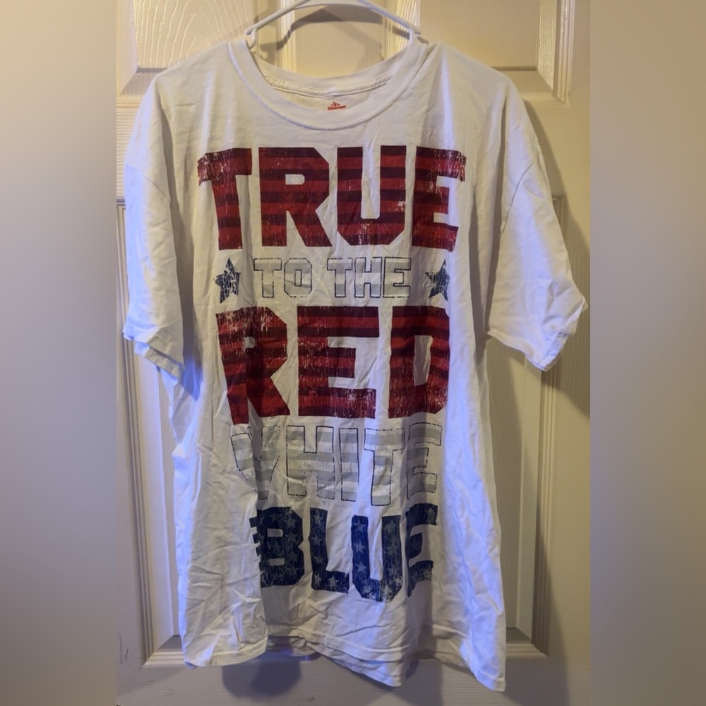 Men’s xl patriotic tee